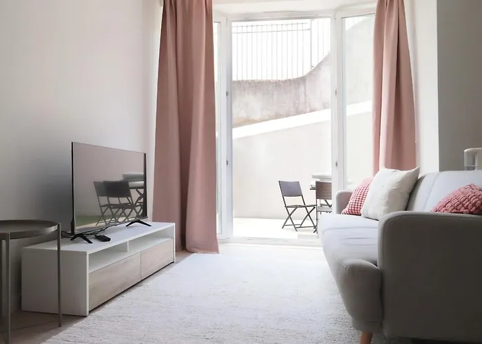 Life Happens Vale Living Apartment Lisbon