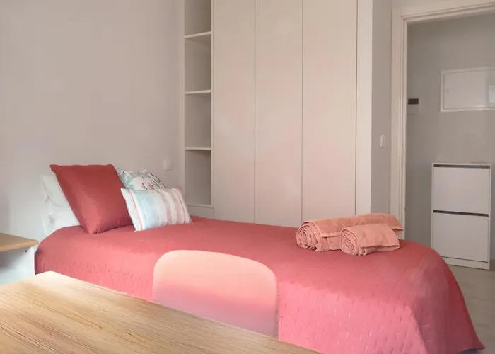 Life Happens Vale Living *