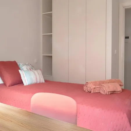 Life Happens Vale Living *